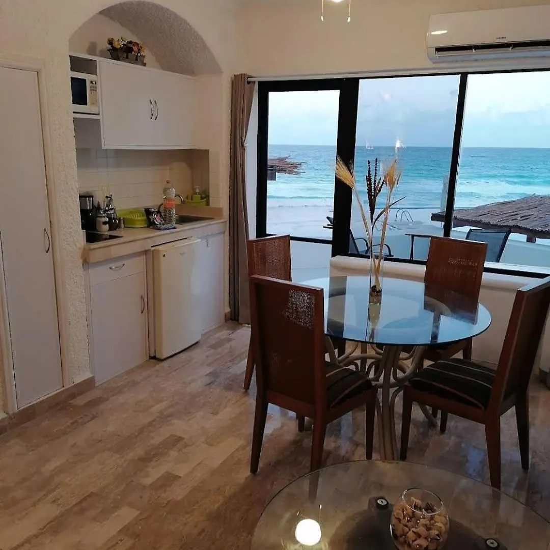 Beachfront Studio With Ocean View Cancun 0*,  Mexico