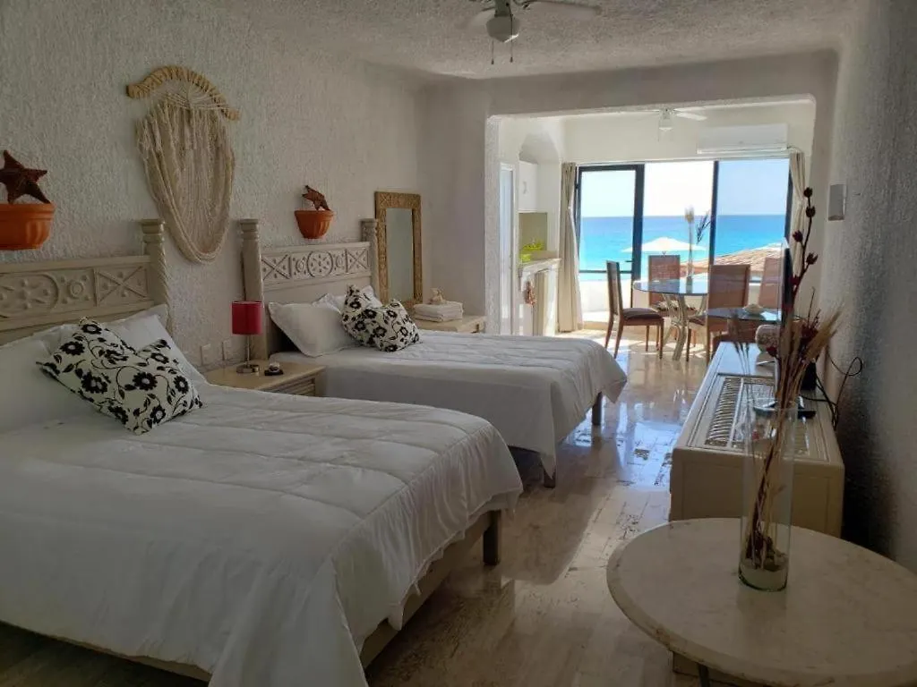 Apartment Beachfront Studio With Ocean View Cancun