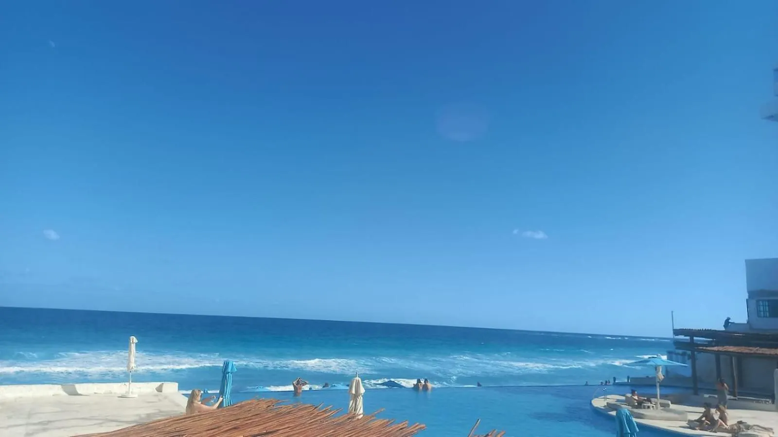 Beachfront Studio With Ocean View Cancun Mexico