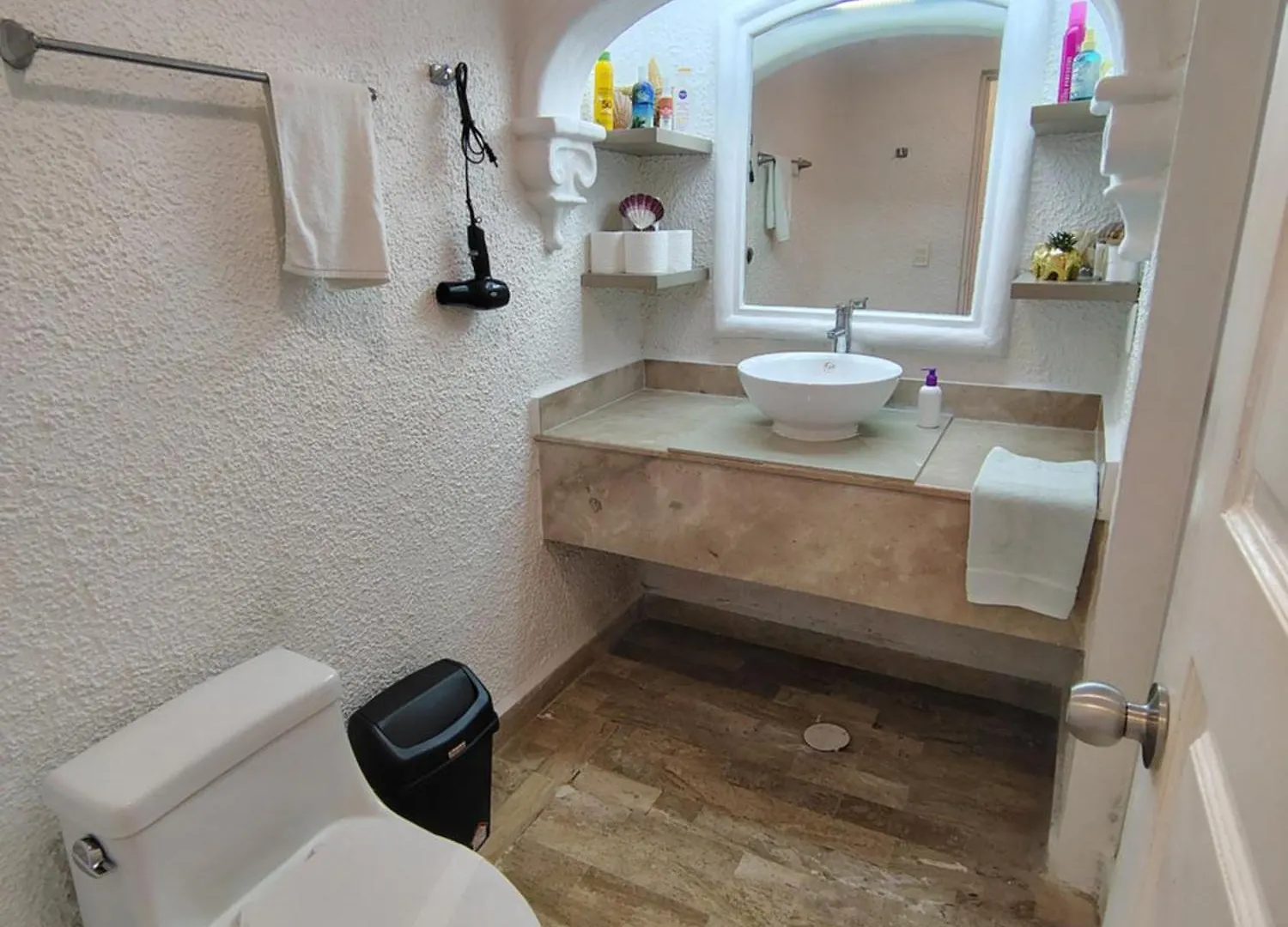 Beachfront Studio With Ocean View Cancun Apartment